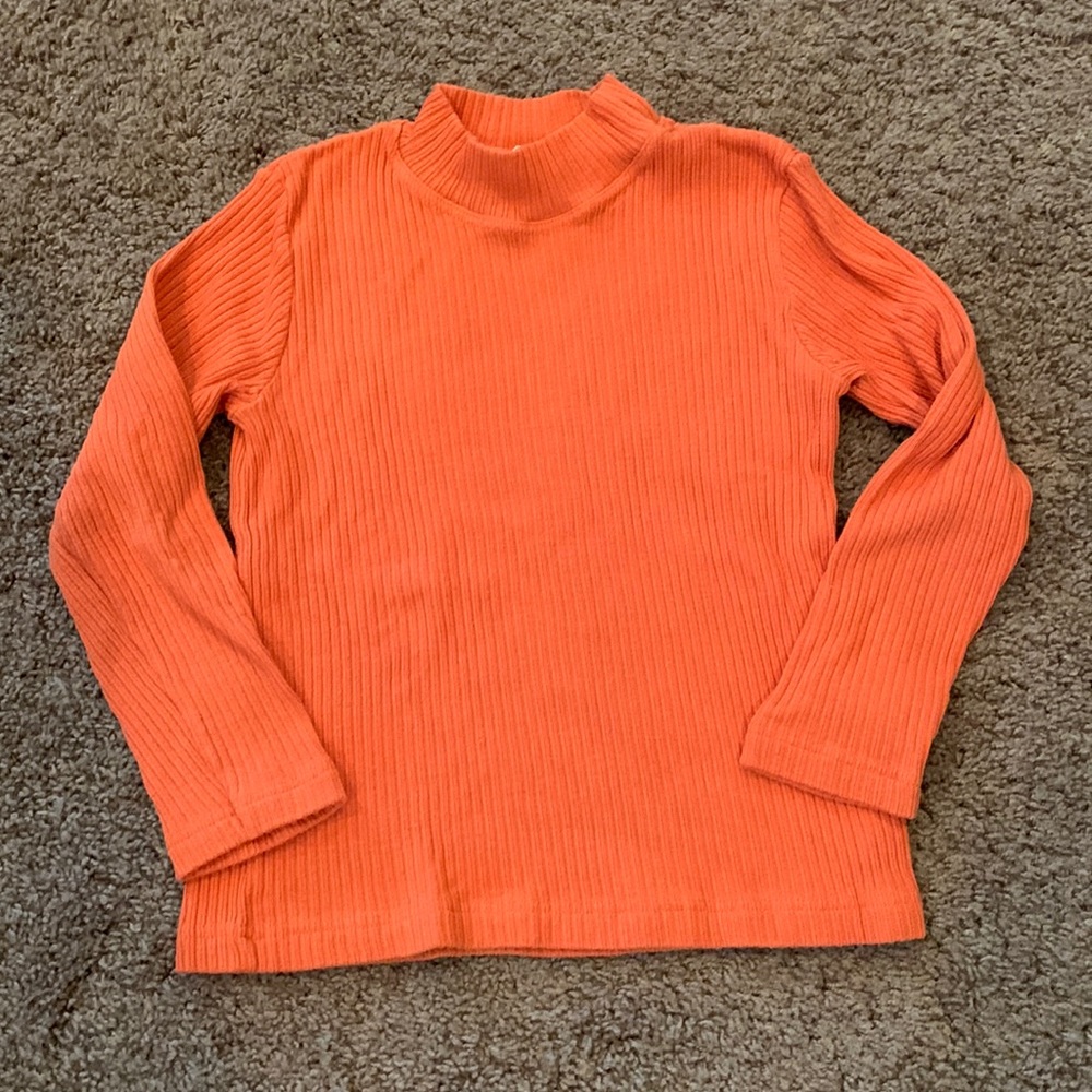 Girl’s high neck shirt